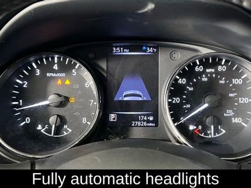 Used 2017 Nissan Rogue Sport SL w/ SL Premium Package image 11