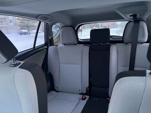 Used 2017 Toyota RAV4 XLE image 16