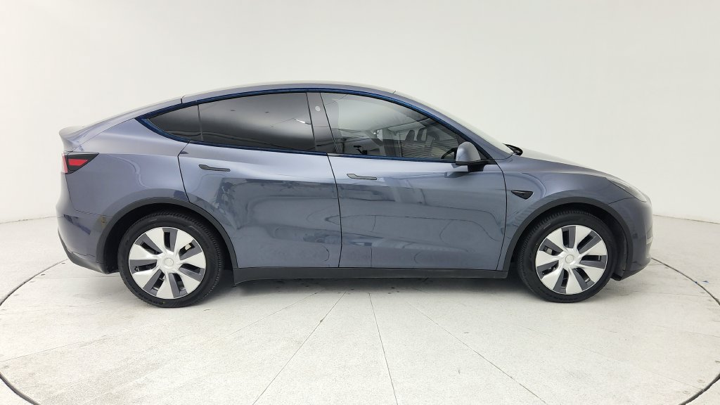 Used 2023 Tesla Model Y Long Range AWD/4WD image 8