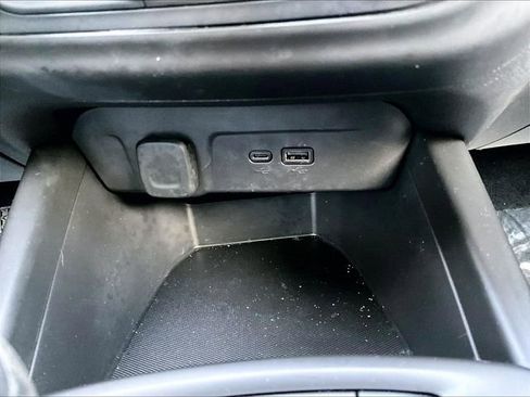 Used 2024 Chevrolet Trax RS image 27