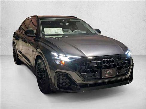 New 2026 Audi SQ8 Prestige image 6