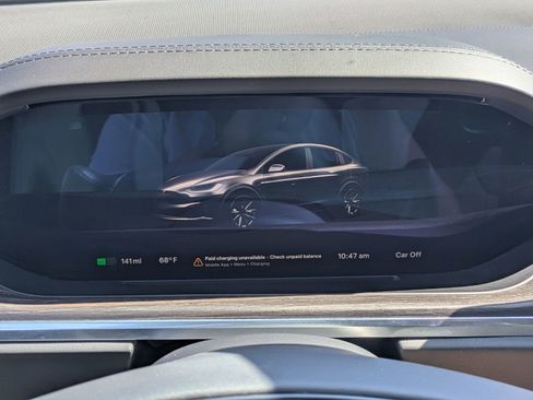 Used 2023 Tesla Model X image 17