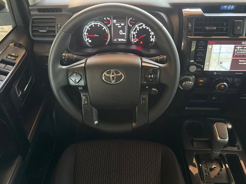 Used 2023 Toyota 4Runner TRD Off-Road AWD/4WD image 14