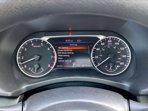 Used 2024 Nissan Sentra SV image 26