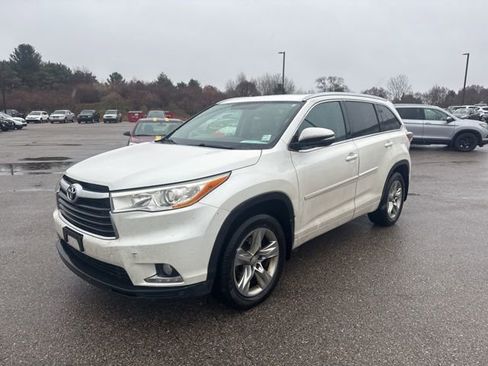 Used 2014 Toyota Highlander Limited image 6