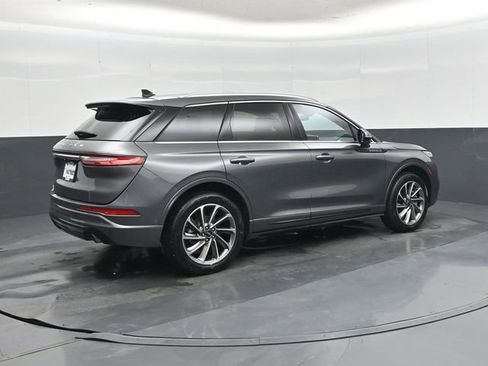 Used 2022 Lincoln Corsair Grand Touring AWD/4WD image 3