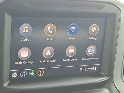 Used 2021 Chevrolet Silverado 1500 Custom w/ LPO, Dark Essentials Package RWD image 19