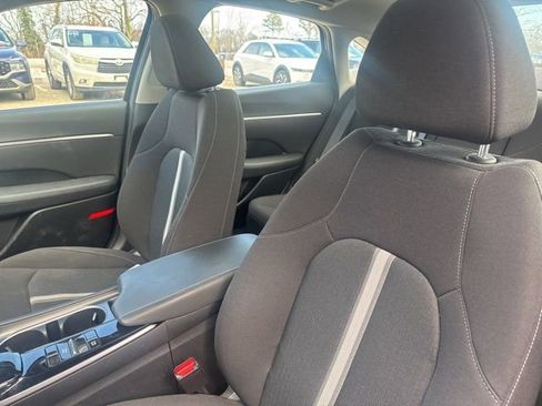 Used 2023 Hyundai Sonata SEL w/ Convenience Package image 13