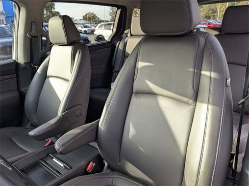 Certified 2024 Honda Odyssey Touring image 28