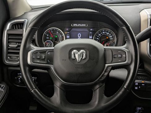 Used 2024 RAM 2500 Laramie AWD/4WD image 29