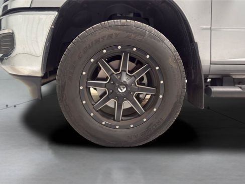 Used 2024 RAM 2500 Tradesman w/ Chrome Appearance Group AWD/4WD image 29