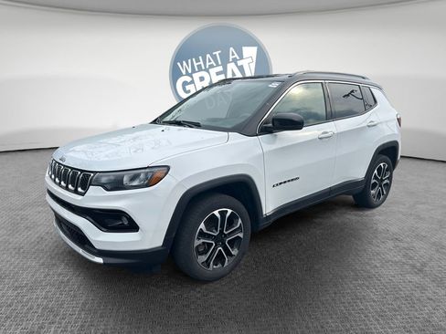 Used 2023 Jeep Compass Limited AWD/4WD image 8