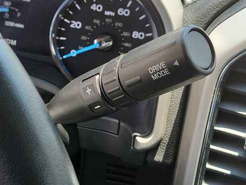 Used 2021 Ford F250 Lariat AWD/4WD image 16