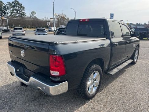 Used 2019 RAM 1500 Big Horn image 4