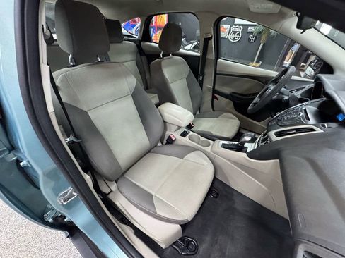 Used 2012 Ford Focus SE image 21