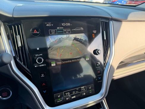 Used 2025 Subaru Outback Onyx Edition w/ Popular Package #2 image 31