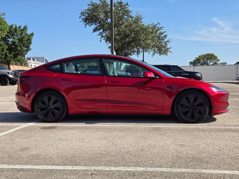 Used 2025 Tesla Model 3 Long Range AWD/4WD image 2