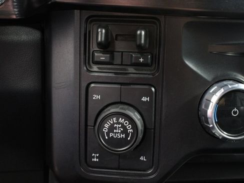 Used 2026 Ford F350 Lariat w/ Tremor Off-Road Package AWD/4WD image 69