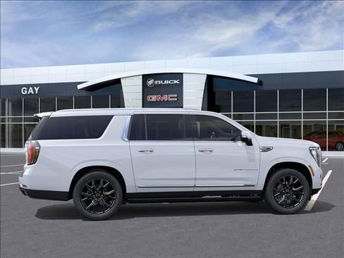 New 2026 GMC Yukon XL Denali image 5