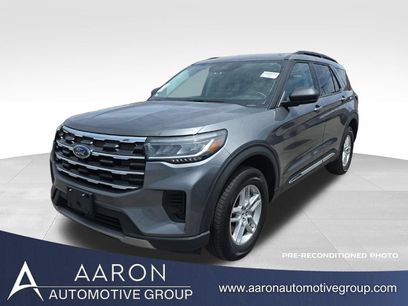Used 2025 Ford Explorer Active