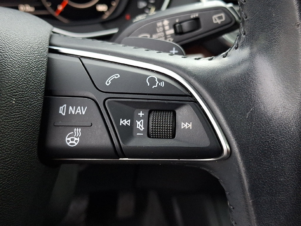 Used 2018 Audi Q5 2.0T Premium Plus w/ Premium Plus Package AWD/4WD image 24
