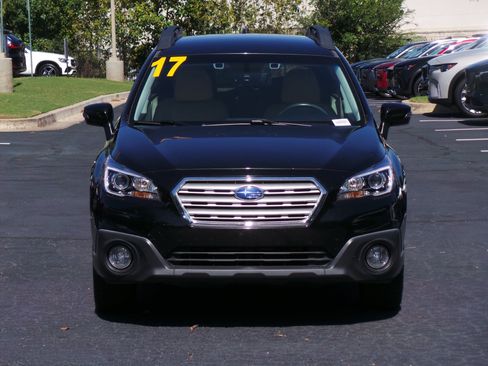 Used 2017 Subaru Outback 2.5i Premium AWD/4WD image 19