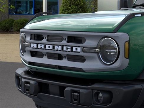 New 2025 Ford Bronco Big Bend w/ Black Diamond Package image 19