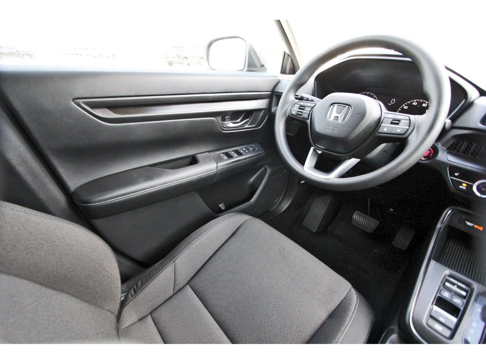 Used 2025 Honda CR-V EX image 9