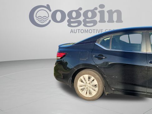 Used 2022 Nissan Sentra S w/ Electronics Package FWD image 16