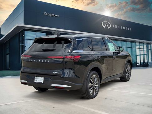 New 2027 INFINITI QX60 Luxe w/ Family Package FWD image 4