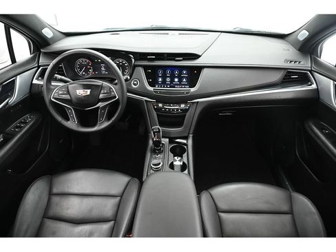 Certified 2025 Cadillac XT5 Premium Luxury image 29