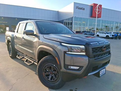 New 2026 Nissan Frontier Pro-X w/ Pro-X Convenience Package image 1