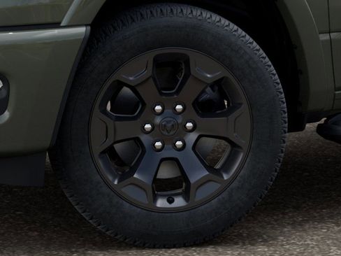 New 2026 RAM 1500 4x4 Crew Cab image 13