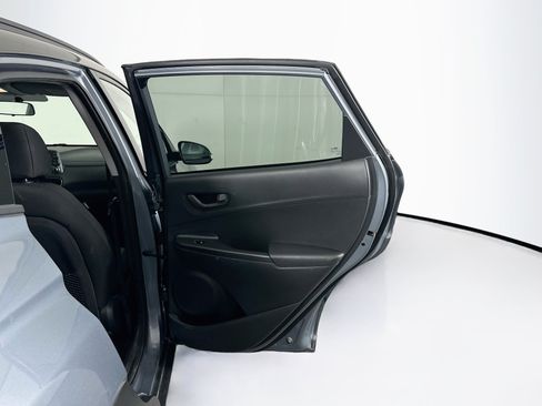 Used 2018 Hyundai Kona SEL AWD/4WD image 29