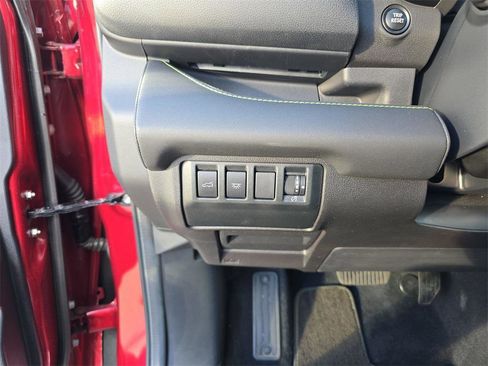 Used 2023 Subaru Ascent Onyx Edition Limited image 32