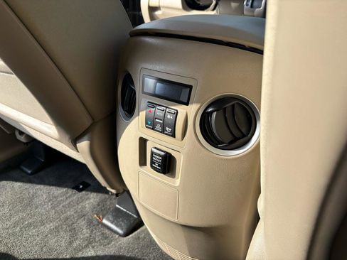 Used 2013 Honda Pilot LX image 29