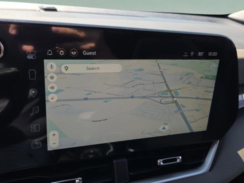 New 2026 Chevrolet Equinox LT w/ Convenience Package II FWD image 23