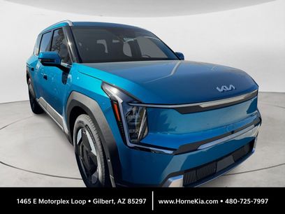 New 2026 Kia EV9 Wind