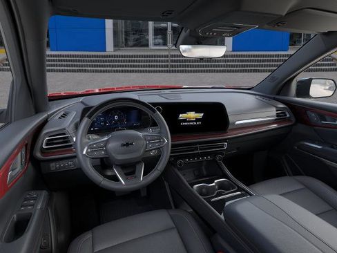 New 2026 Chevrolet Traverse Z71 w/ Enhanced Driving Package AWD/4WD image 39