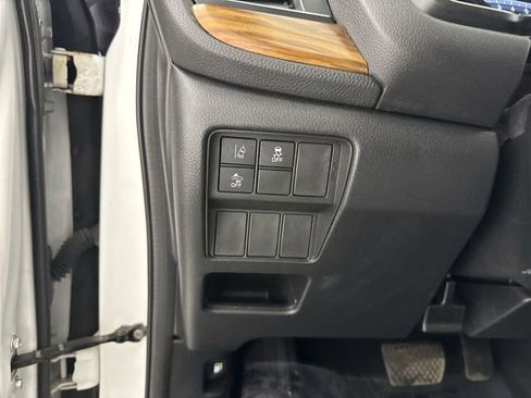 Used 2019 Honda CR-V EX image 16