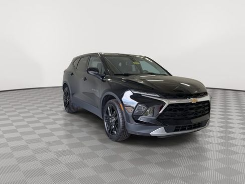 Certified 2023 Chevrolet Blazer LT w/ Driver Confidence Package image 2
