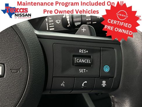 Used 2024 Nissan Rogue SV w/ SV Premium Package image 24