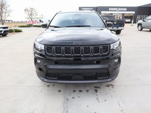 New 2026 Jeep Compass Latitude AWD/4WD image 9
