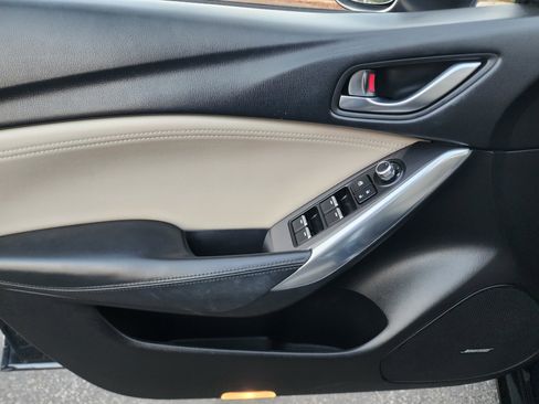 Used 2016 MAZDA MAZDA6 Touring w/ Touring Technology Package image 25