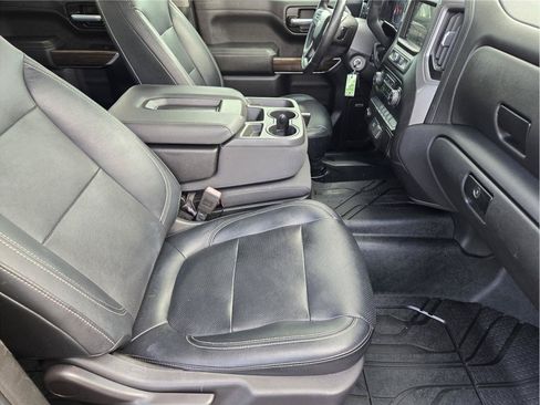 Used 2019 Chevrolet Silverado 1500 Custom w/ Custom Value Package RWD image 13
