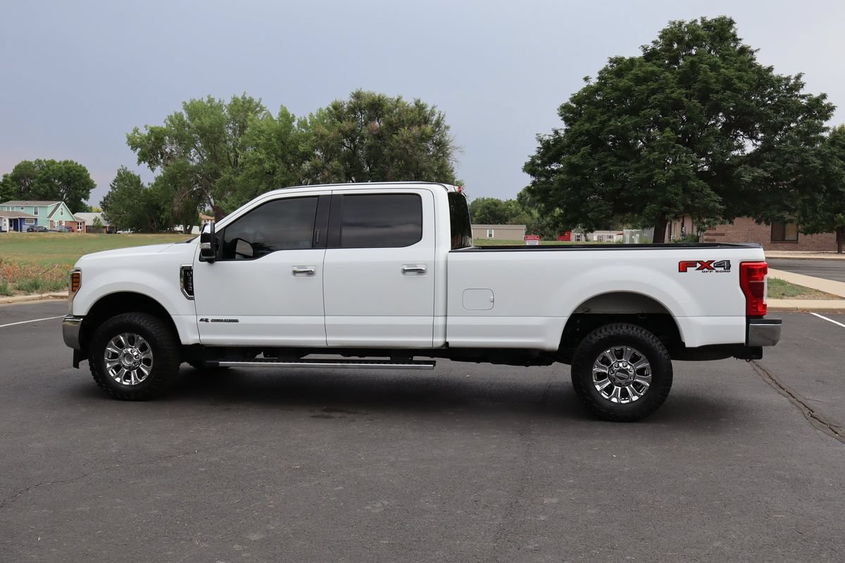 Used 2019 Ford F350 XLT w/ XLT Premium Package AWD/4WD image 9