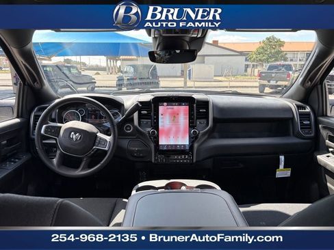 New 2026 RAM 2500 Tradesman AWD/4WD image 19