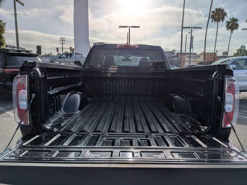 Used 2016 GMC Canyon SL RWD image 22