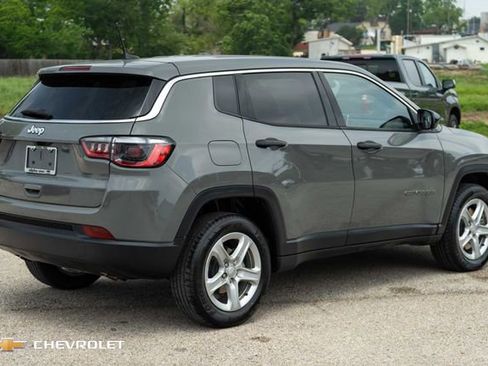 Used 2023 Jeep Compass Sport AWD/4WD image 6