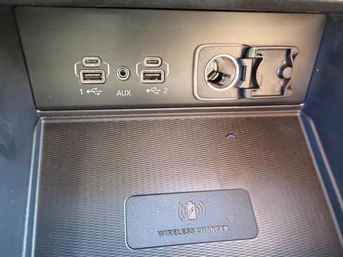 New 2025 Jeep Grand Cherokee Summit image 21